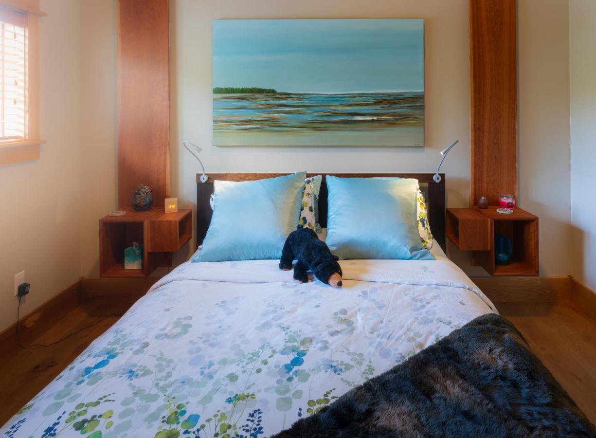Bjorn Holm Villa Port Renfrew Buitenkant foto