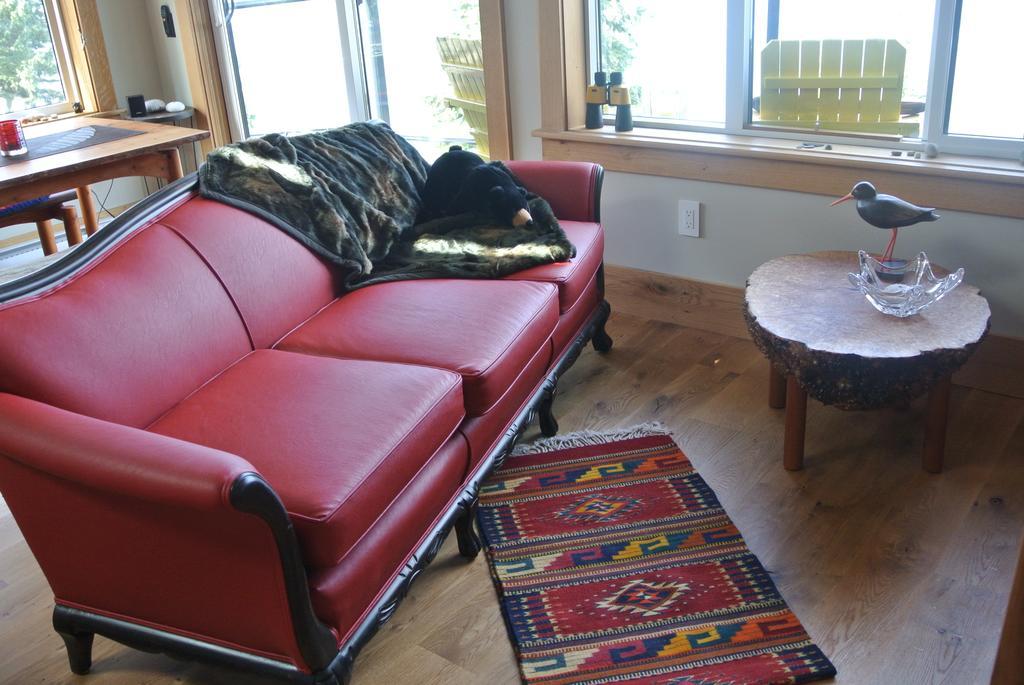 Bjorn Holm Villa Port Renfrew Buitenkant foto
